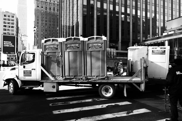 Best Construction site porta potty rental  in Knightstown, IN